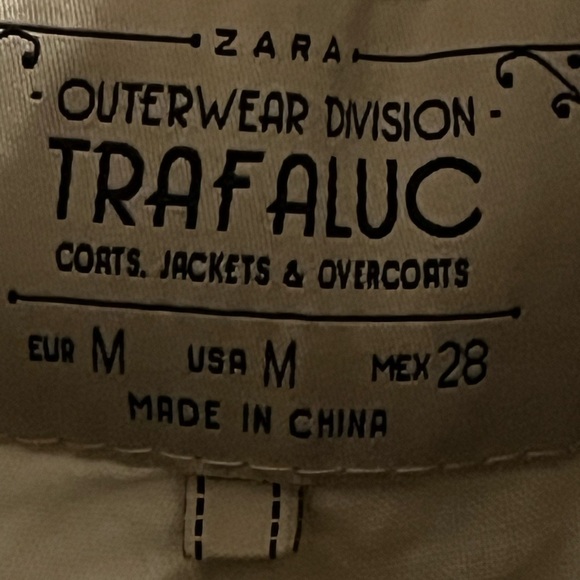 ZARA Outerwear Division TRAFULAC Sz M Quilted Assymetrical Faux Leather Jacket - Picture 7 of 7